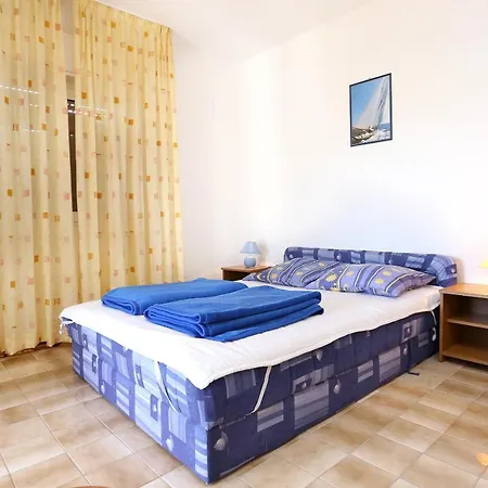 Rooms By The Sea Mavarstica, Ciovo - 10335 Gostinjska kuća