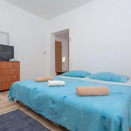 Rooms By The Sea Mavarstica, Ciovo - 10335