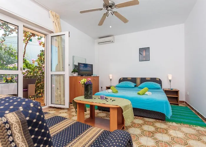 By The Sea Mavarstica, Ciovo - 10335 בית הארחה 3*