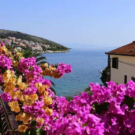 Rooms By The Sea Mavarstica, Ciovo - 10335
