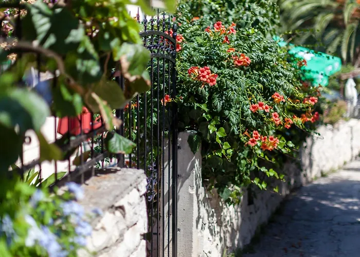 By The Sea Mavarstica, Ciovo - 10335 3*