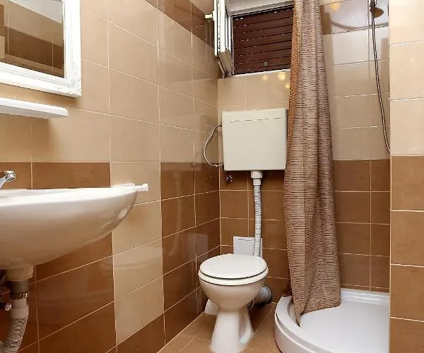 Rooms By The Sea Mavarstica, Ciovo - 10335 Pensionat 3*